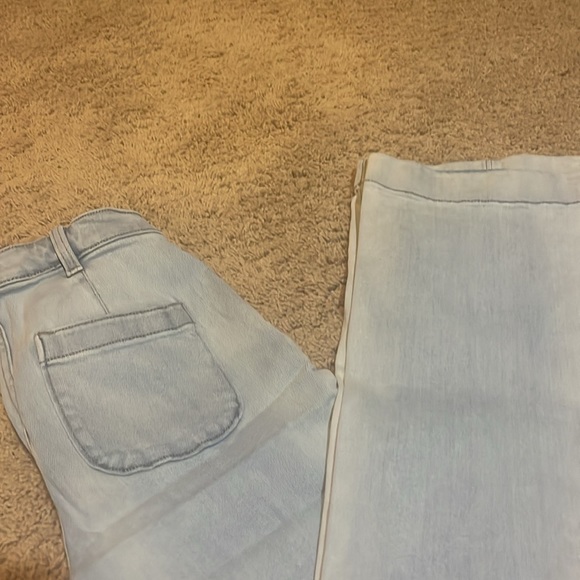 Lauren Conrad Patch Pocket Flare Jeans - Picture 4 of 9